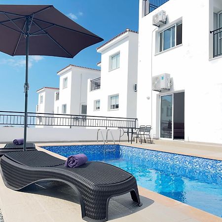 White Mountain Pool Villas Пафос Екстериор снимка