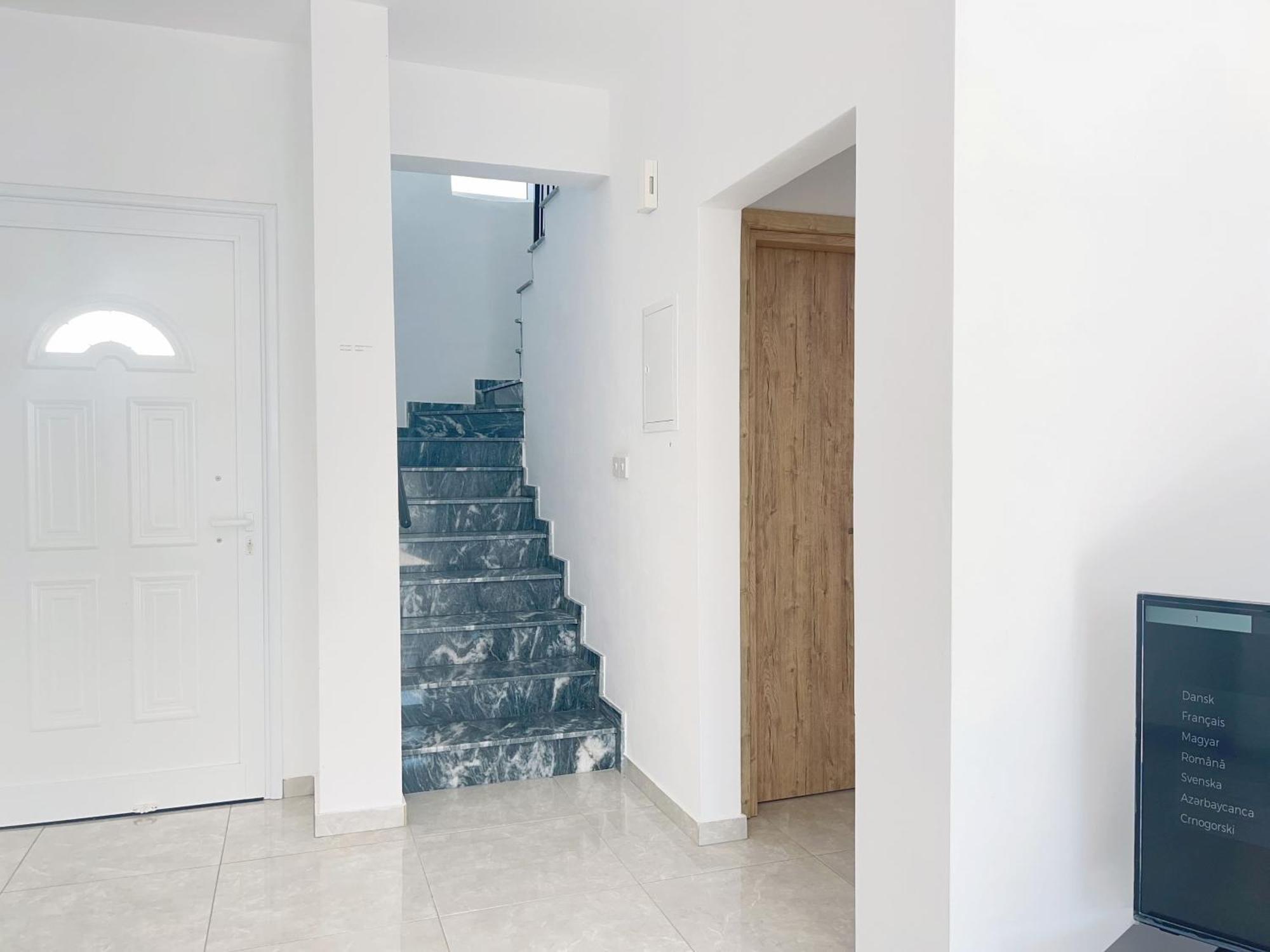 White Mountain Pool Villas Пафос Екстериор снимка