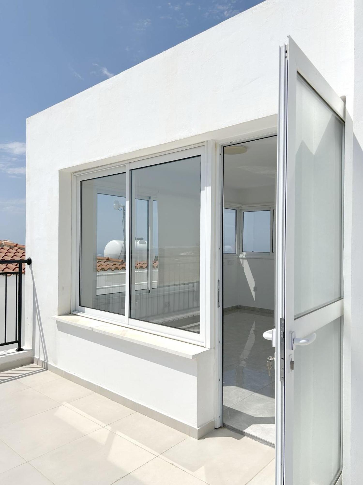 White Mountain Pool Villas Пафос Екстериор снимка