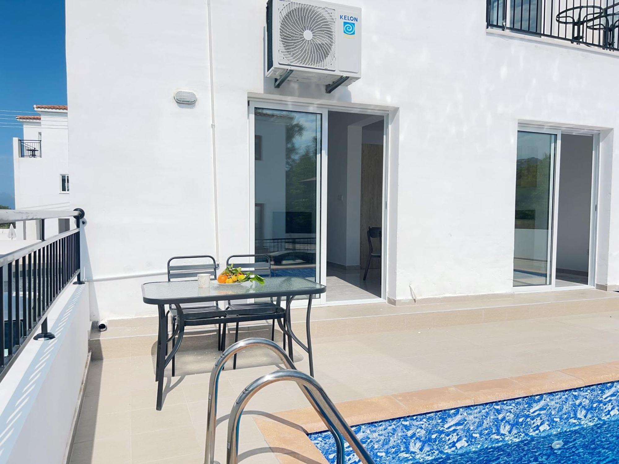 White Mountain Pool Villas Пафос Екстериор снимка